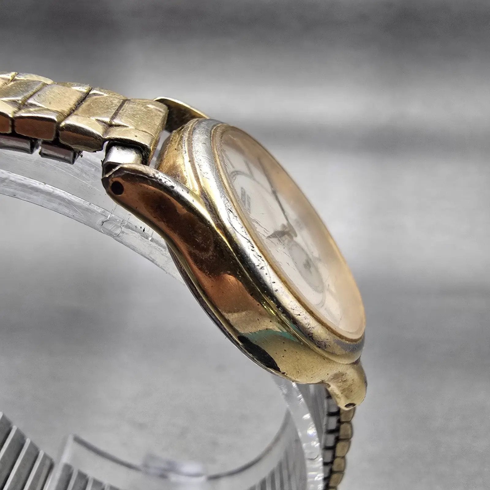 Seiko Watch Women 26mm White Dial Gold Tone Round 2K02-0039 New Battery Vintage3