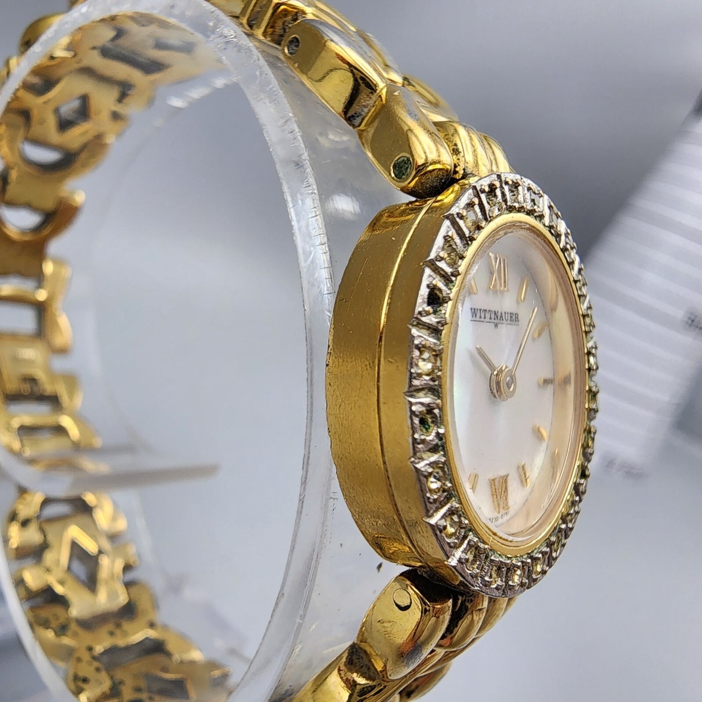 Wittnauer Watch Women Gold Tone MOP Dial Crystal Bezel 22mm CZ8230-0751 PARTS