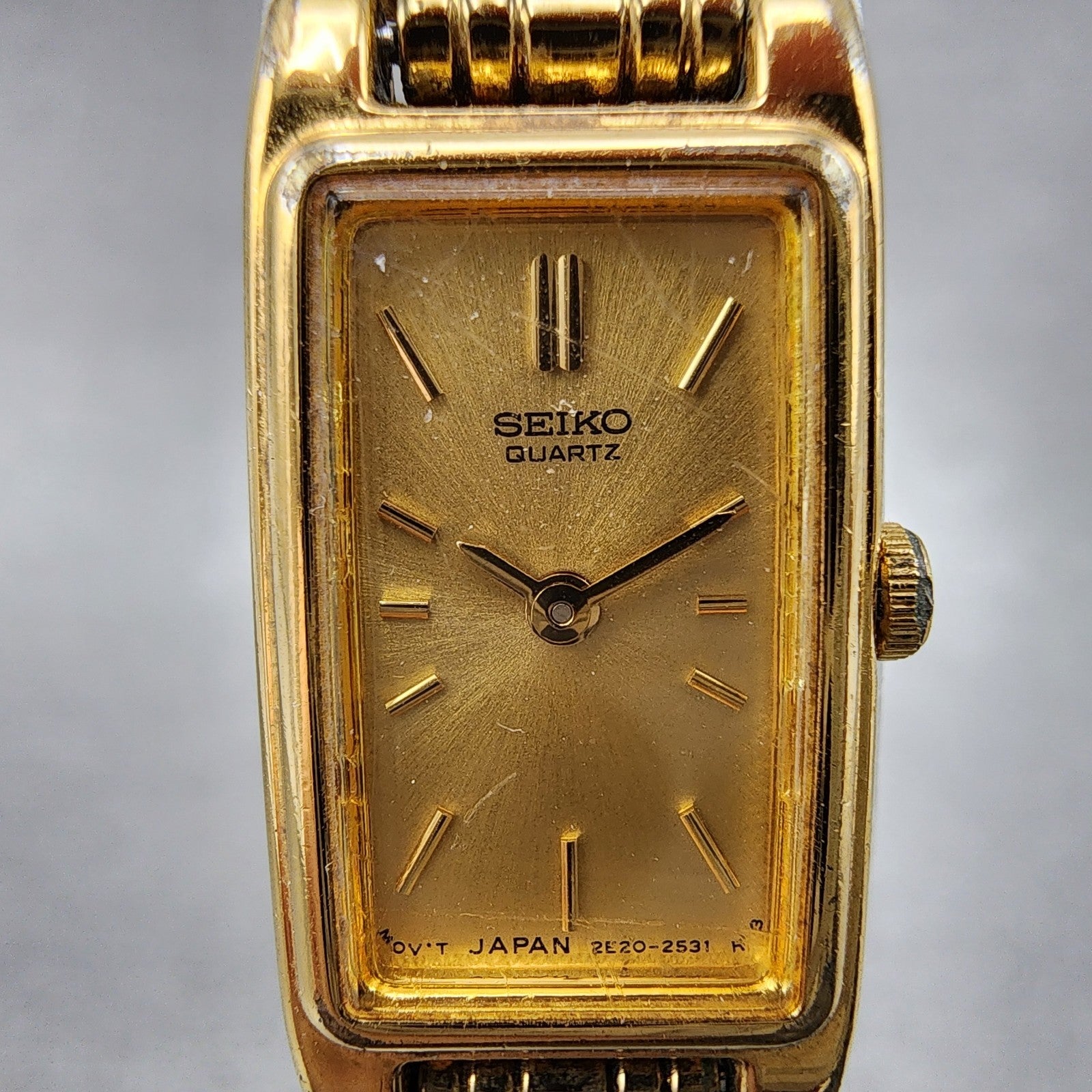 Seiko Tank Watch Women 13mm Champagne Dial Gold Tone 2e207021 New Battery ABC121