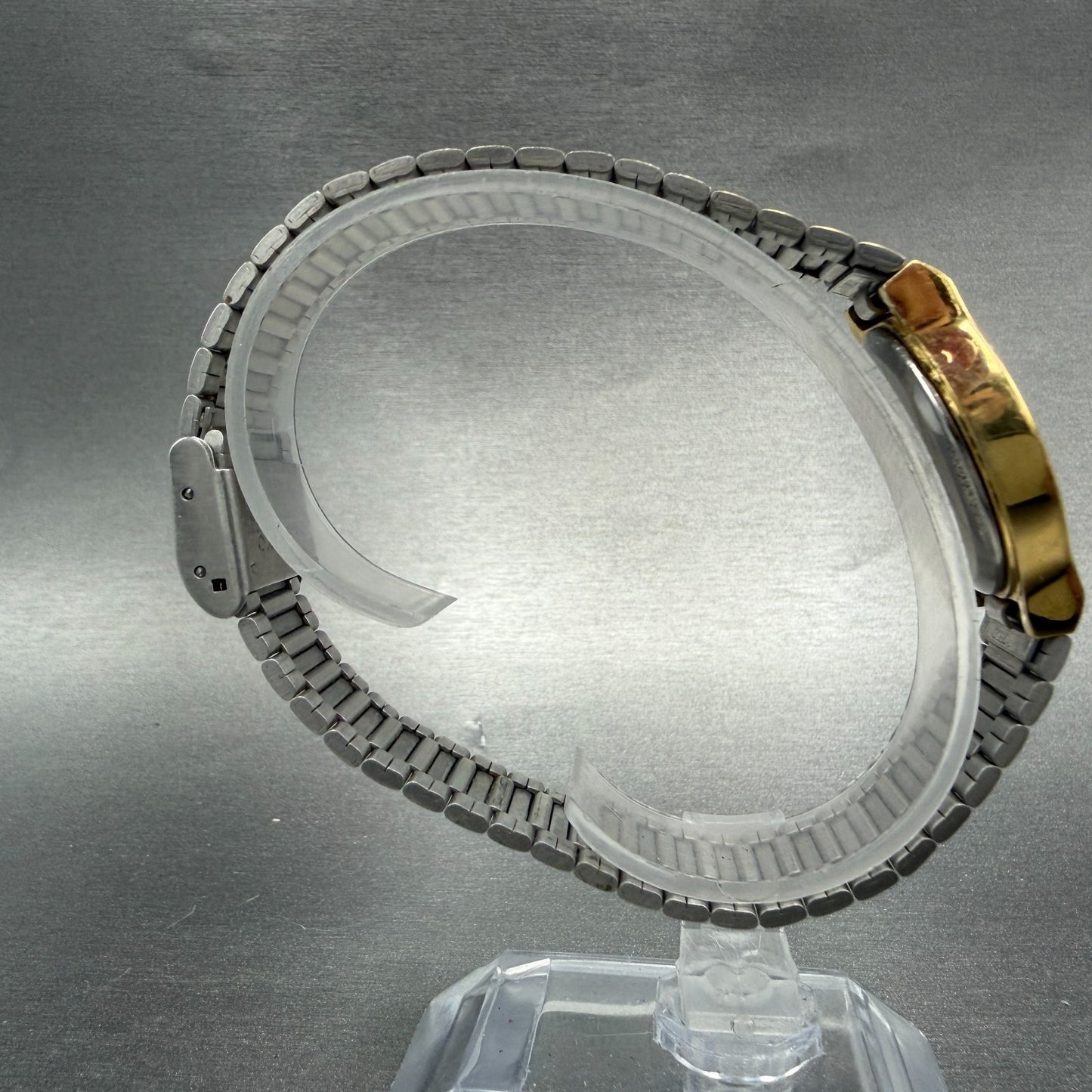 Seiko Watch Women 28mm Champagne Dial Gold Tone Round 5y91-6010 New Battery VTG8
