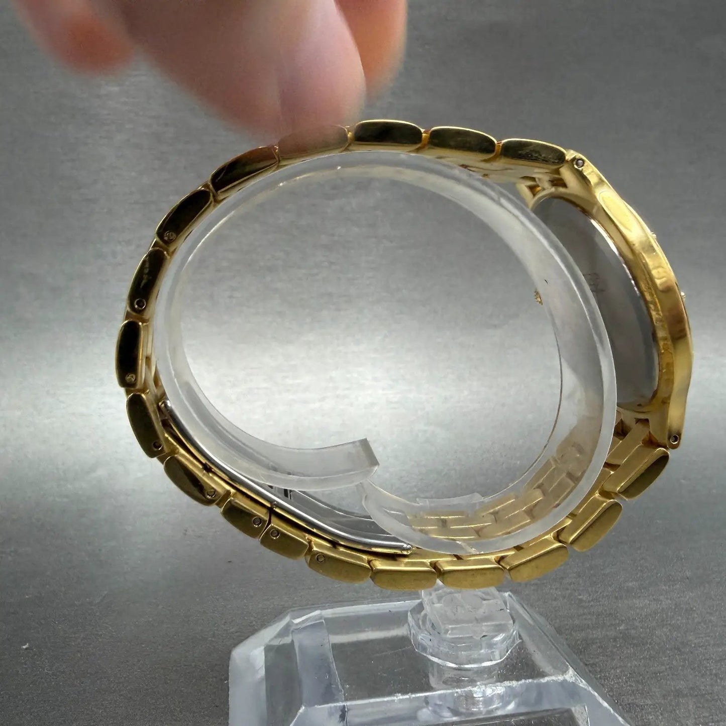 Wittnauer Watch Men 35mm Gold Dial Gold Tone Date Round JV8223 9514 PARTS9