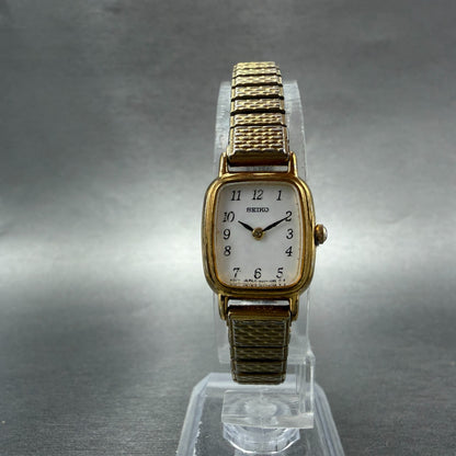 Seiko Watch Women 18mm White Dial Gold Tone Rectangle 1N00-5K29 New Battery 5195