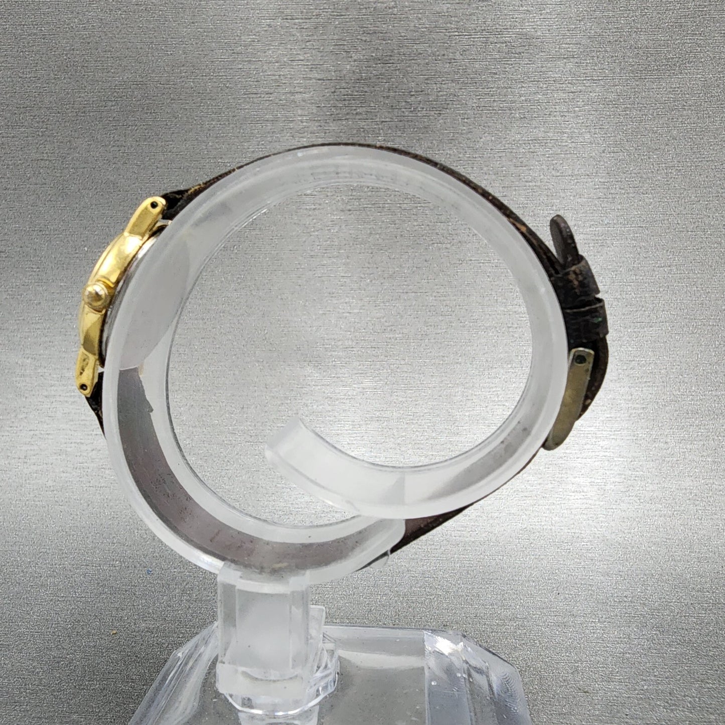 Seiko Watch Women 18mm Gold Dial Gold Tone Oval 2Y005C29 New Battery VTG6