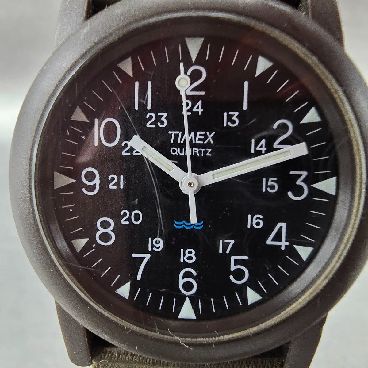 Timex Camper Watch Men 36mm Black Dial Green Vintage Round New Battery T417111