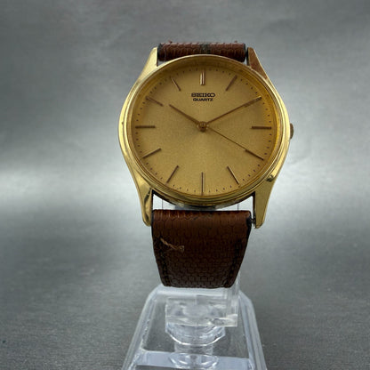 Seiko Watch Unisex 32mm Champagne Dial Gold Tone Round 2K01-0011 New Battery VTG5