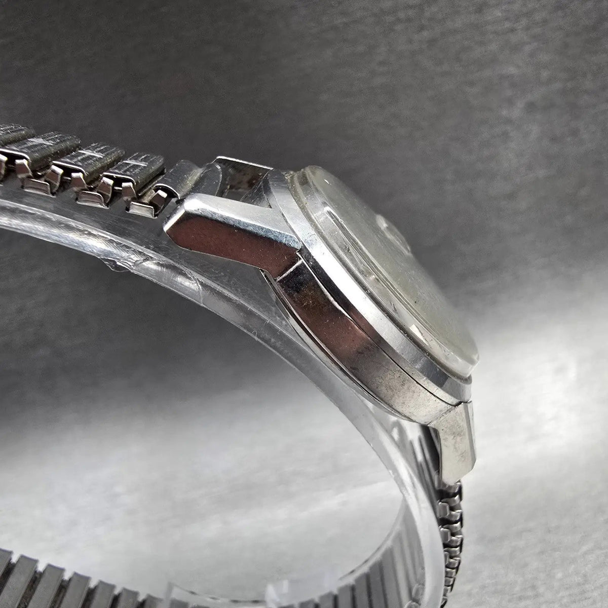 Seiko Watch Women 27mm Silver Dial Silver Tone Date Round 2118-0230 Manual Wind3