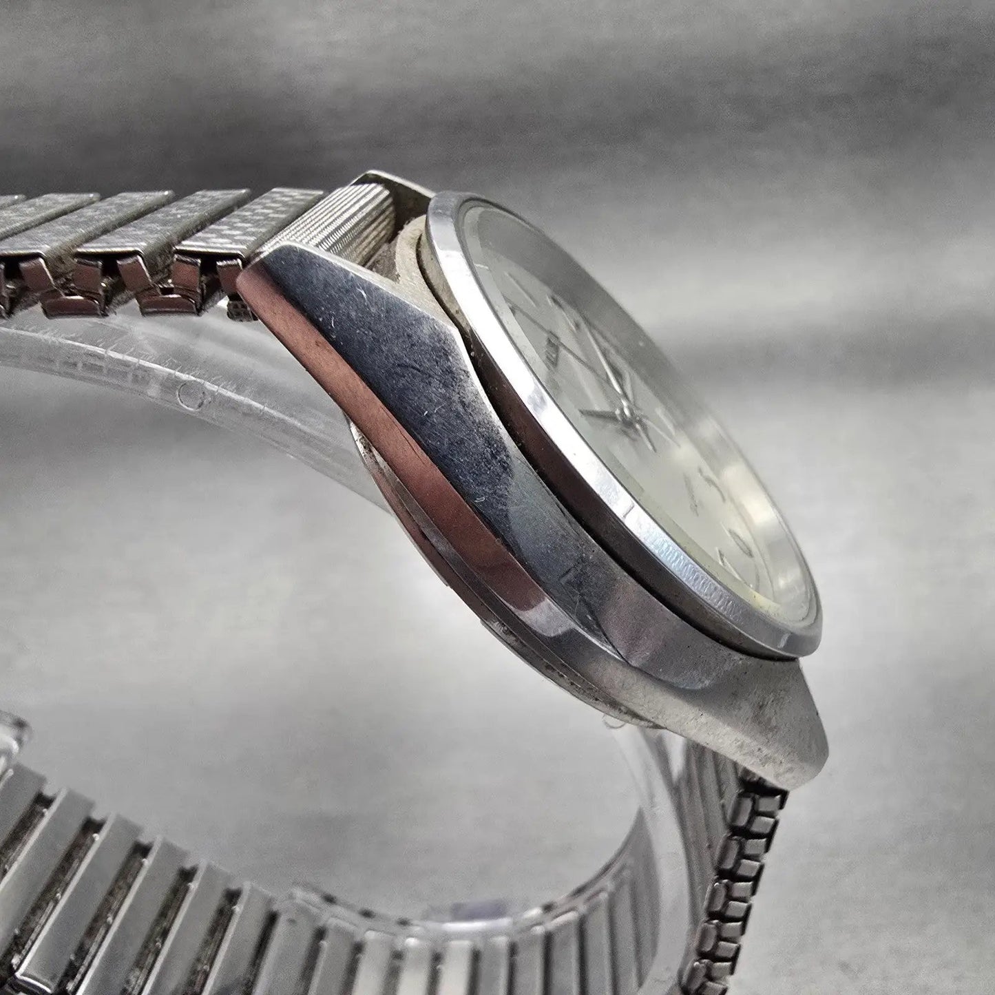 Seiko Alba Watch Men 35mm Silver Dial Silver Tone Daydate Y504-8010 New Battery3