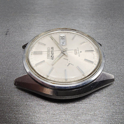Seiko 5Actus SS Watch Men 37mm Silver Dial Silver Tone Daydate 6106-8610 Runs