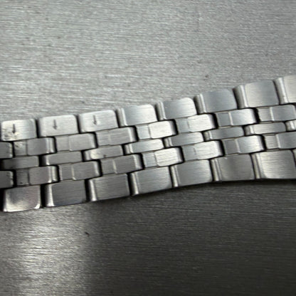 Seiko Bracelet 18mm Two Tone Stainless Steel 4A4K1C1 Tri-Folding Clasp11