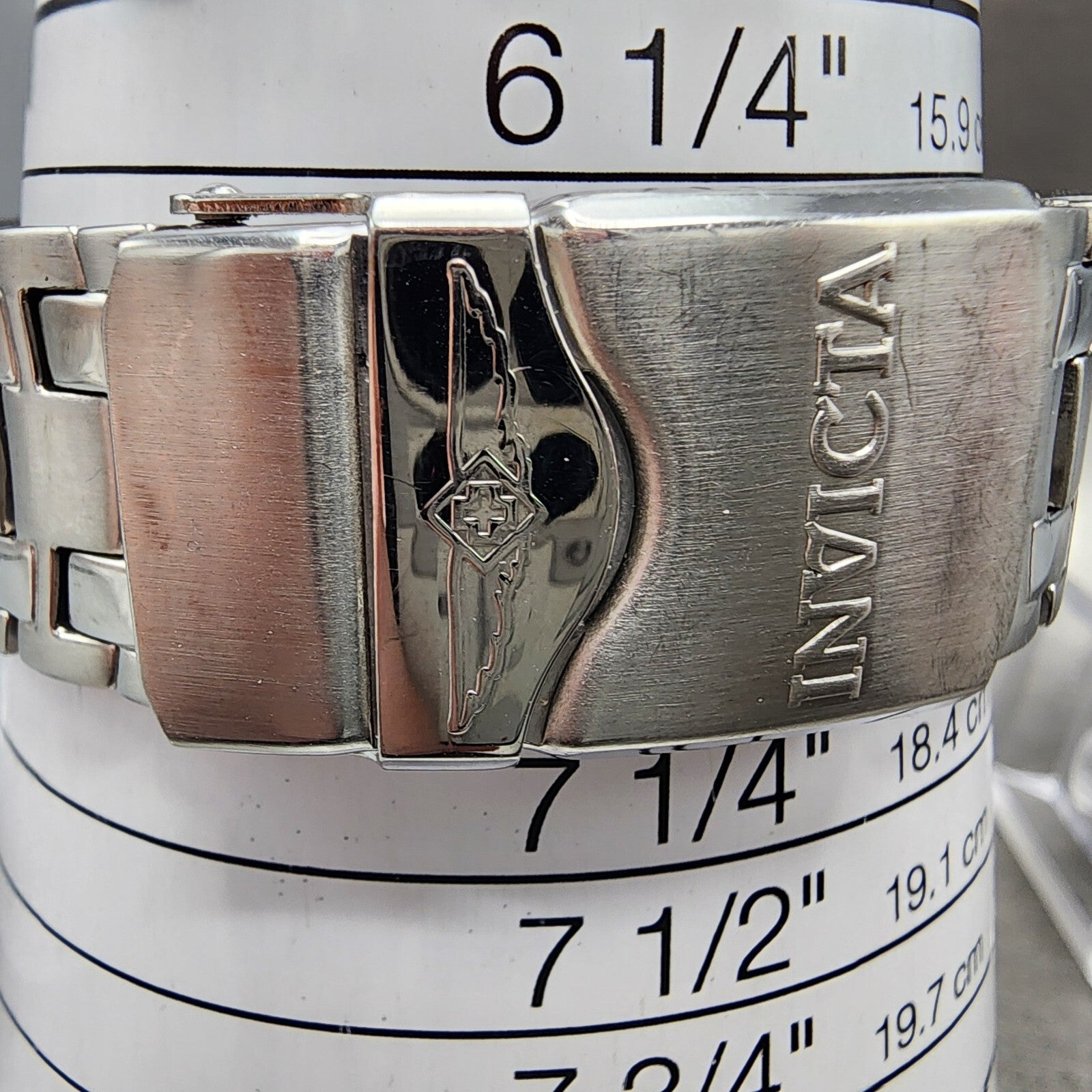 Invicta Pro Diver Watch Women 38mm White Dial Two Tone Daydate Round New Battery10