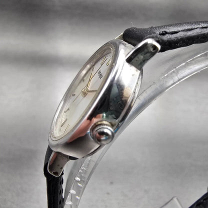Seiko Avenue Watch Women 23mm Silver Dial Silver Tone Round 1F21-0C40 New Batt2