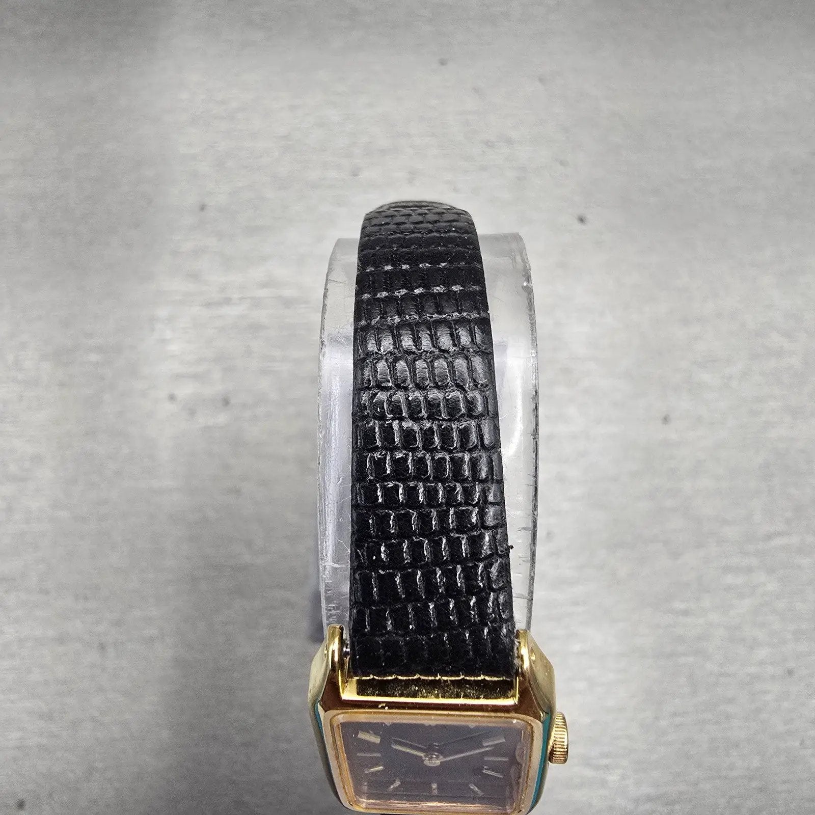 Seiko Watch Women 17mm Black Dial Gold Tone Rectangle 4N00-5129 New Battery VTG4