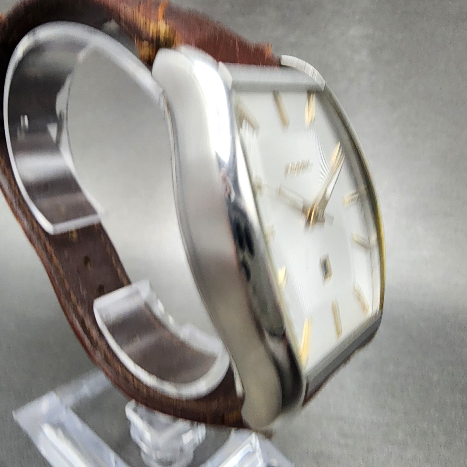 Fossil Watch Men 35mm White Dial Silver Tone Date Tonneau FS4454 New Battery3