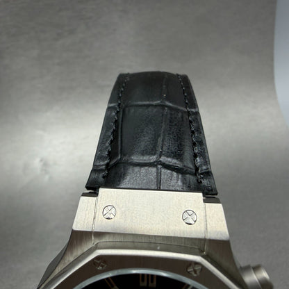 Madison New york Chronograph Watch Men 43mm Black Dial Steel Date New Battery4