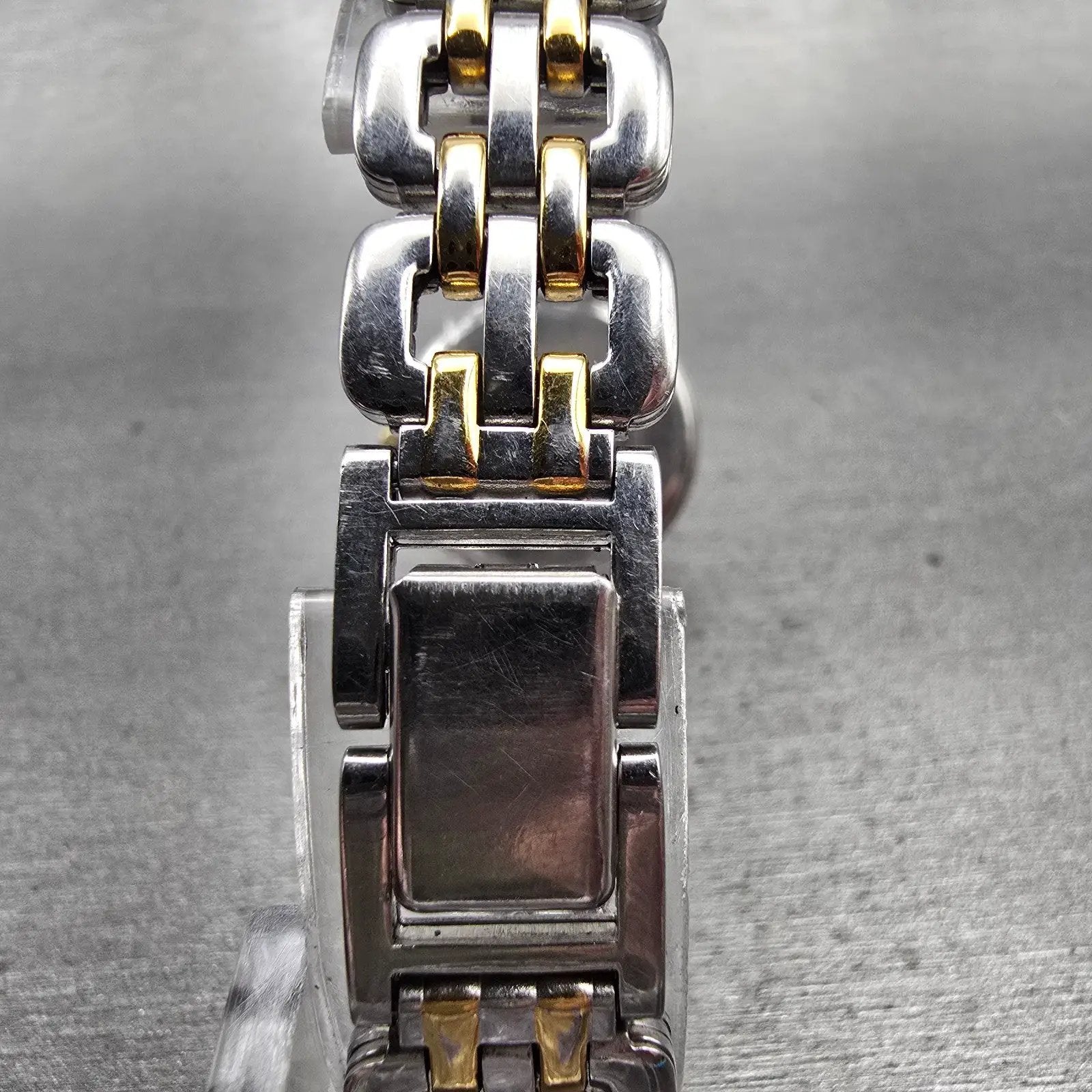 Seiko Watch Women 24mm Black Dial Two Tone Date Round 7N82-6C20 New Battery VTG7