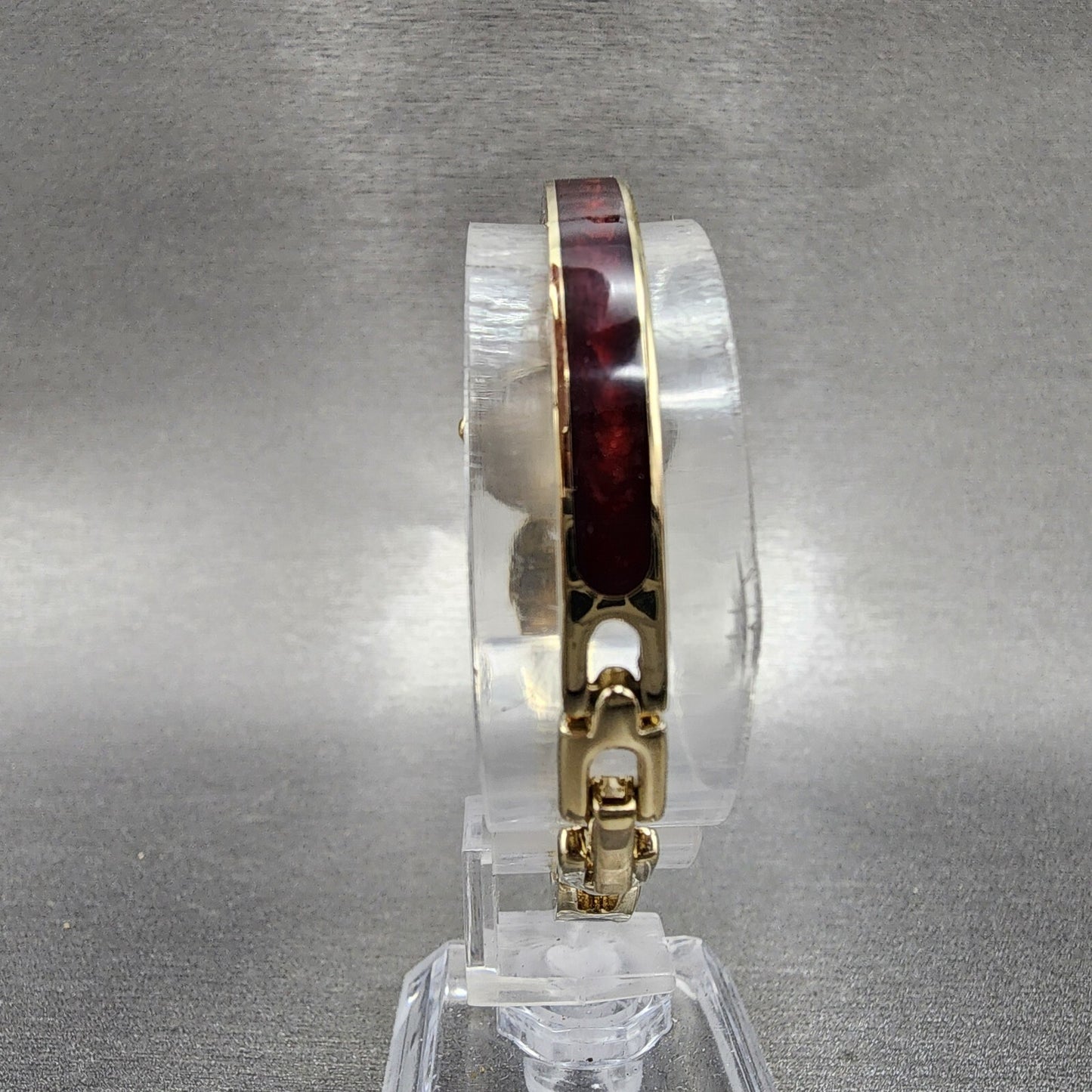 Alba Watch Women 20mm Champagne Dial Gold Tone Round Bangle V401019A New Batt7