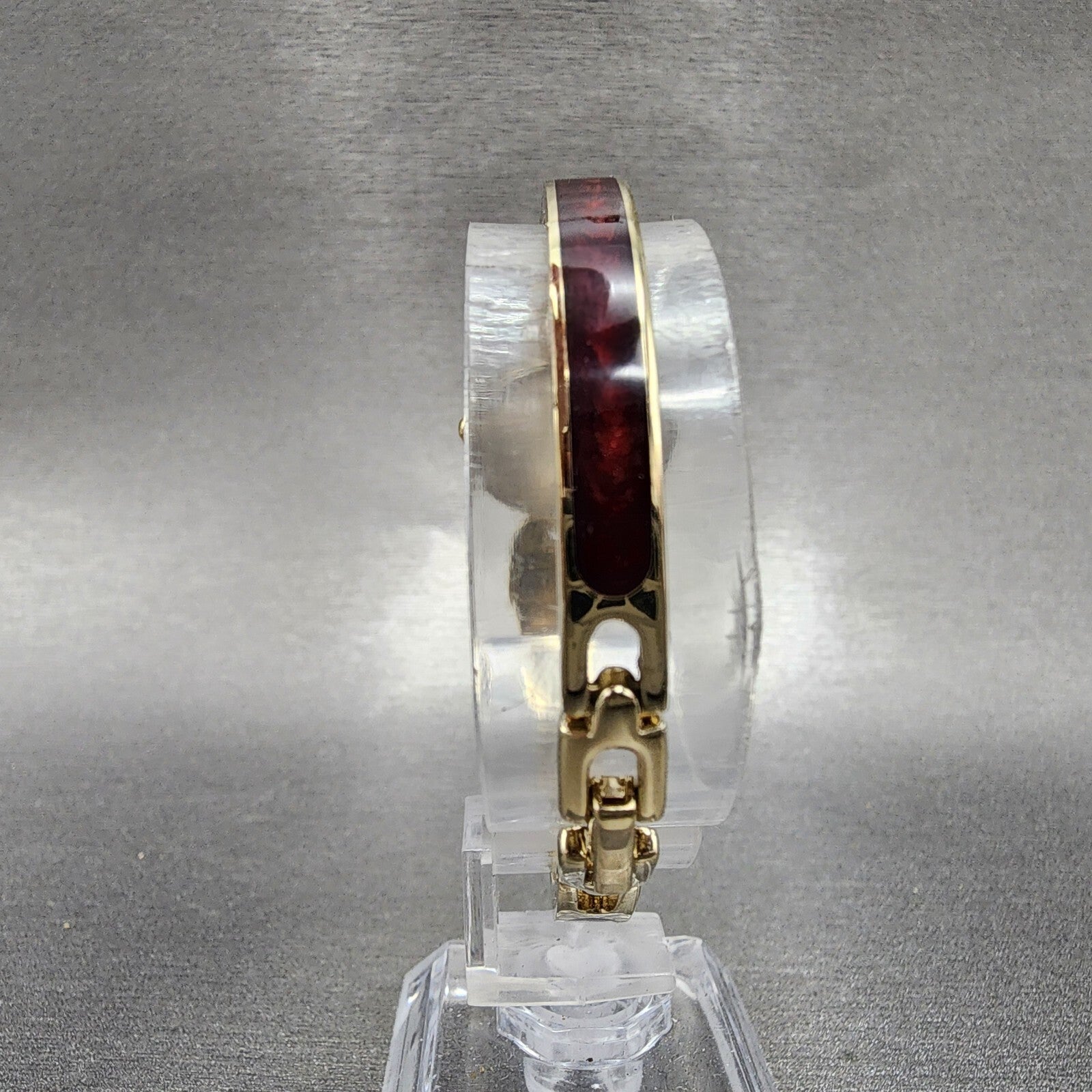 Alba Watch Women 20mm Champagne Dial Gold Tone Round Bangle V401019A New Batt7