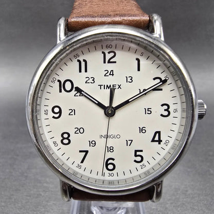 Timex Weekender Watch Men 40mm White Dial Silver Round New Battery T2P4950