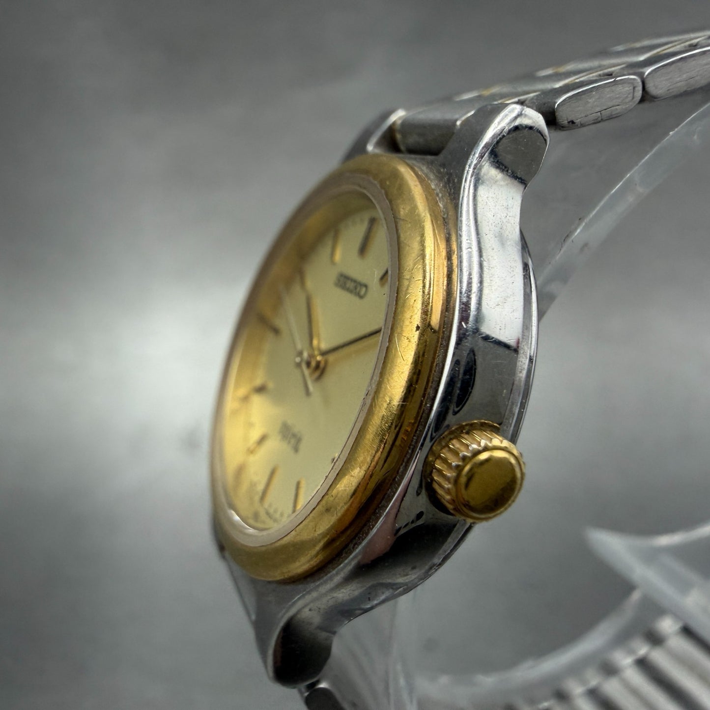 Seiko Spirit Watch Women 25mm Champagne Dial Two Tone Round 7N01-6A80 New Batter2