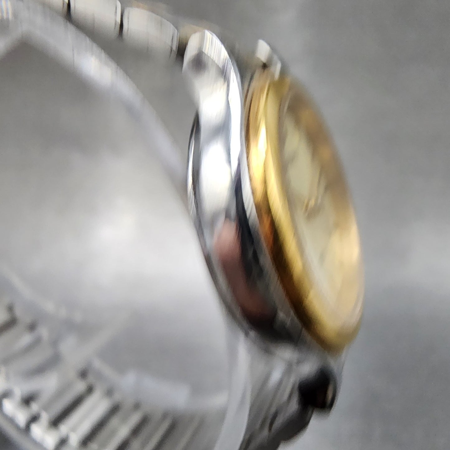 Seiko Spirit Watch Women 25mm Champagne Dial Two Tone Round 7N016A80 New Batt4