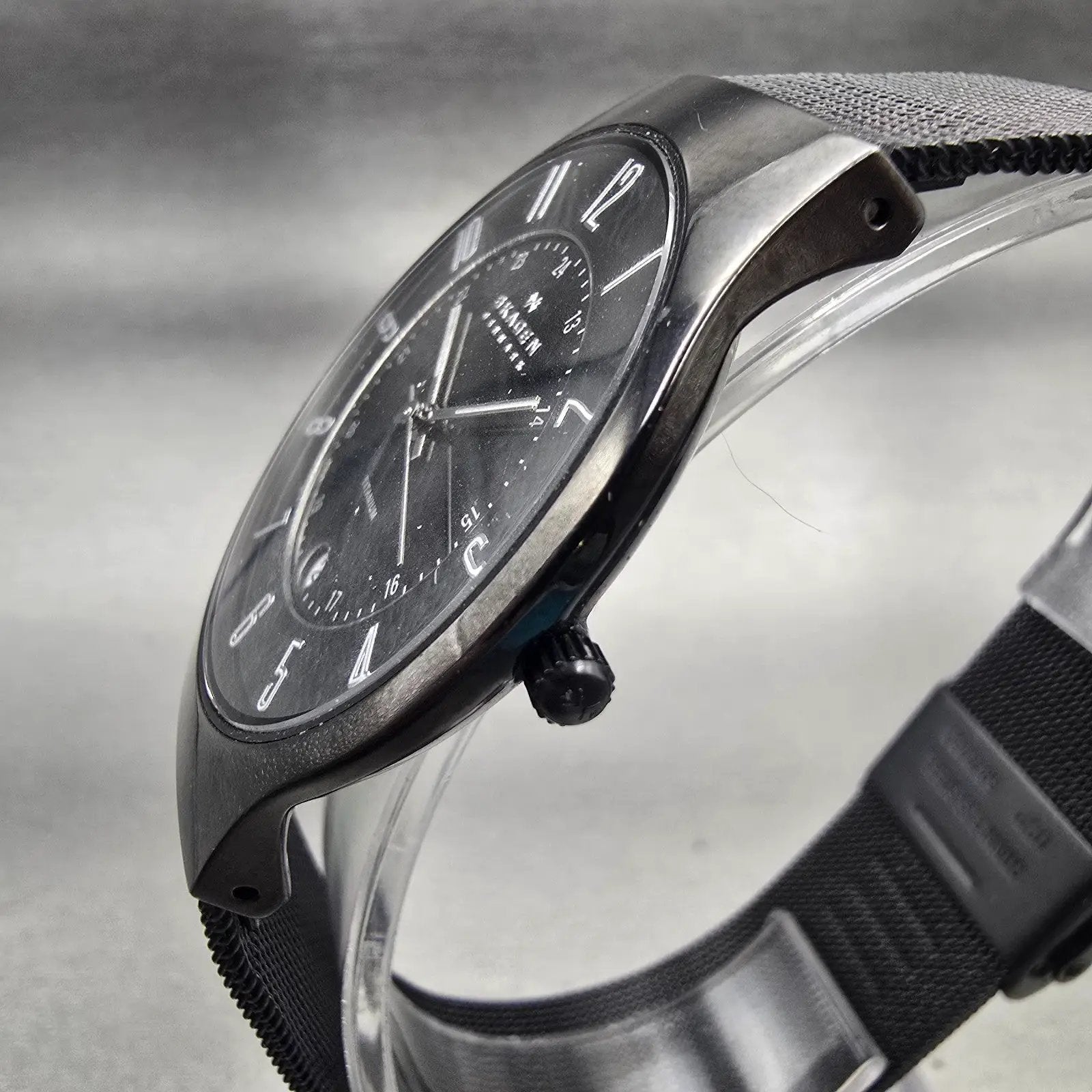 Skagen Denmark Watch Men 37mm Black Dial Titanium Date Round 233XLTMB New Batt T2
