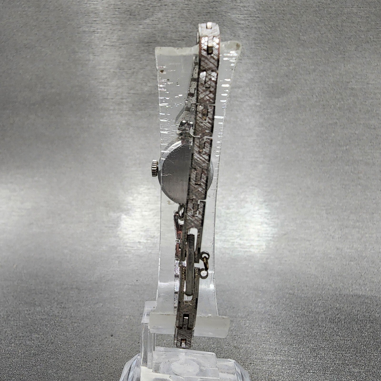 Seiko Solar Watch Women 15mm White Dial Silver Tone Manual 107840 Runs7