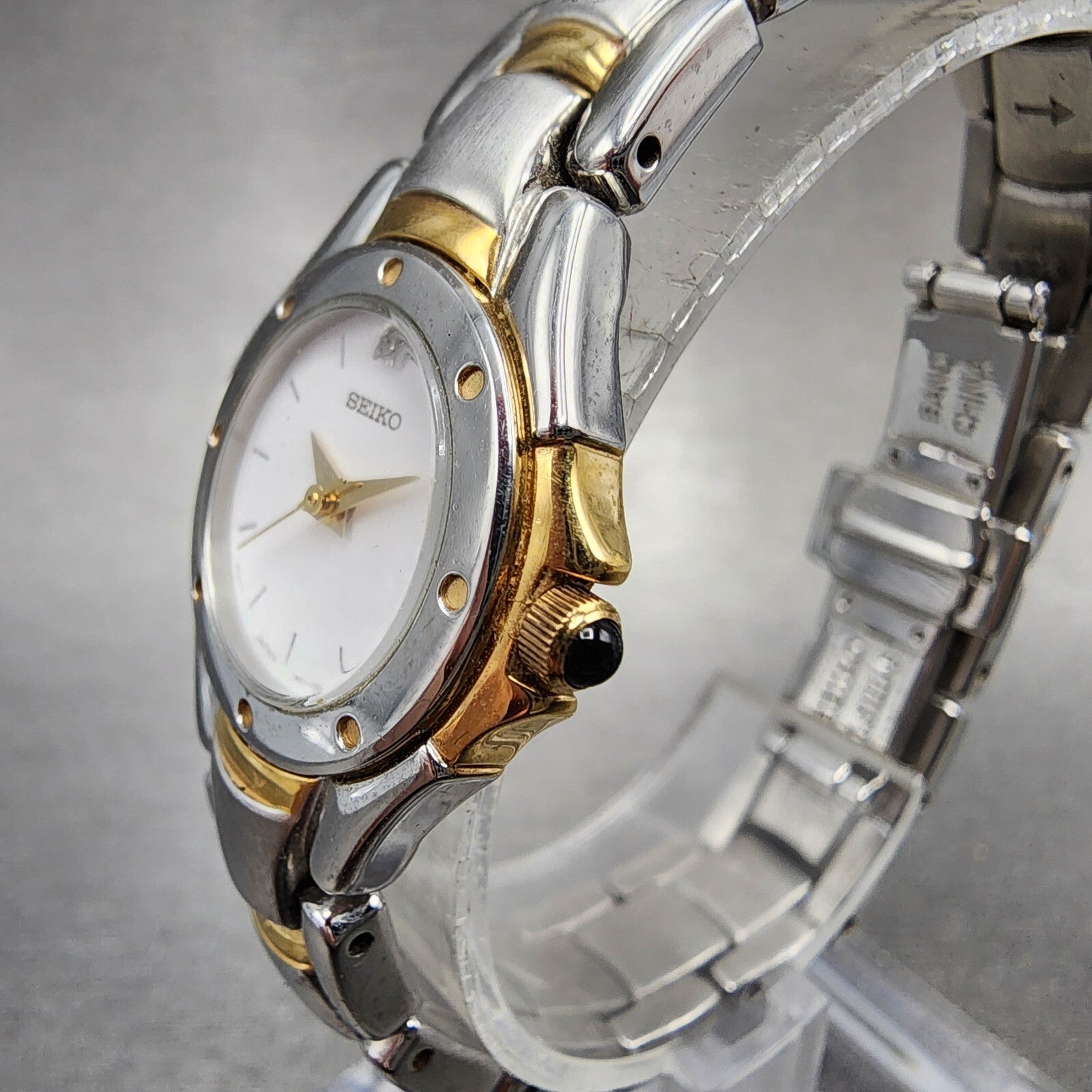 Seiko Watch Women 22mm White Dial Two Tone 1n010cw0 New Battery2
