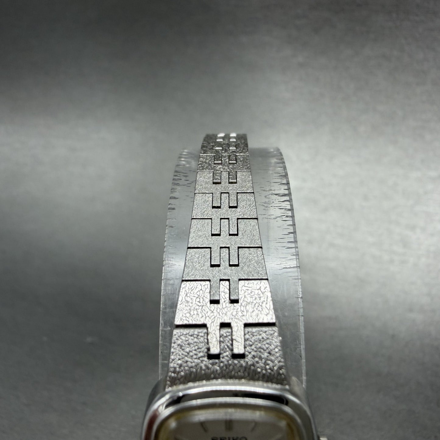 Seiko Watch Women 16mm Silver Dial Silver Tone Rectangle 5420-5079 New Battery4