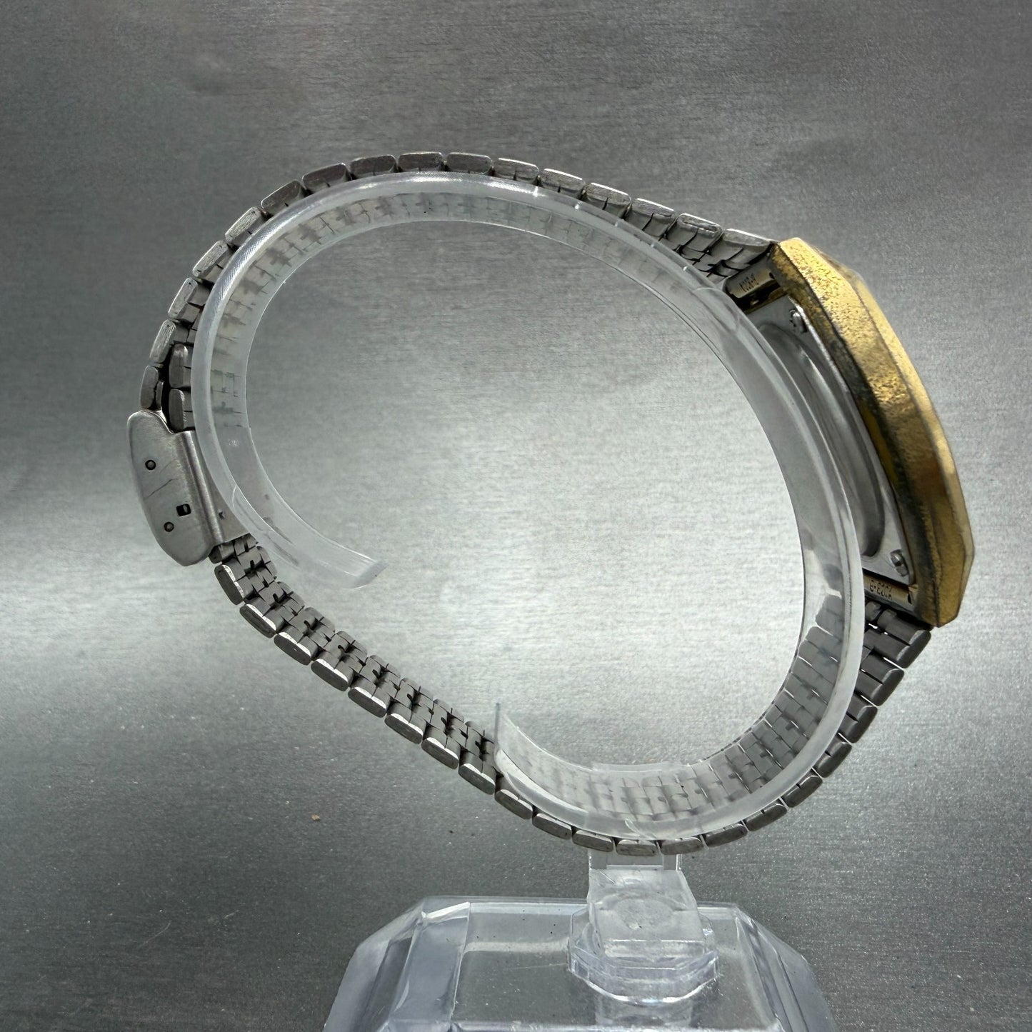 Casio B612W Watch Men 35mm Digital Gold Tone Date Round New Battery 350 VTG8