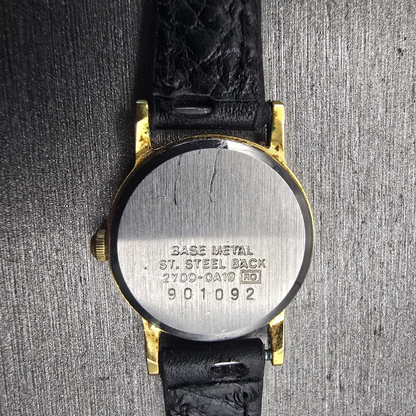 Seiko Watch Women 20mm Black Dial Gold Tone Round 2Y00-0A19 New Battery Vintage10