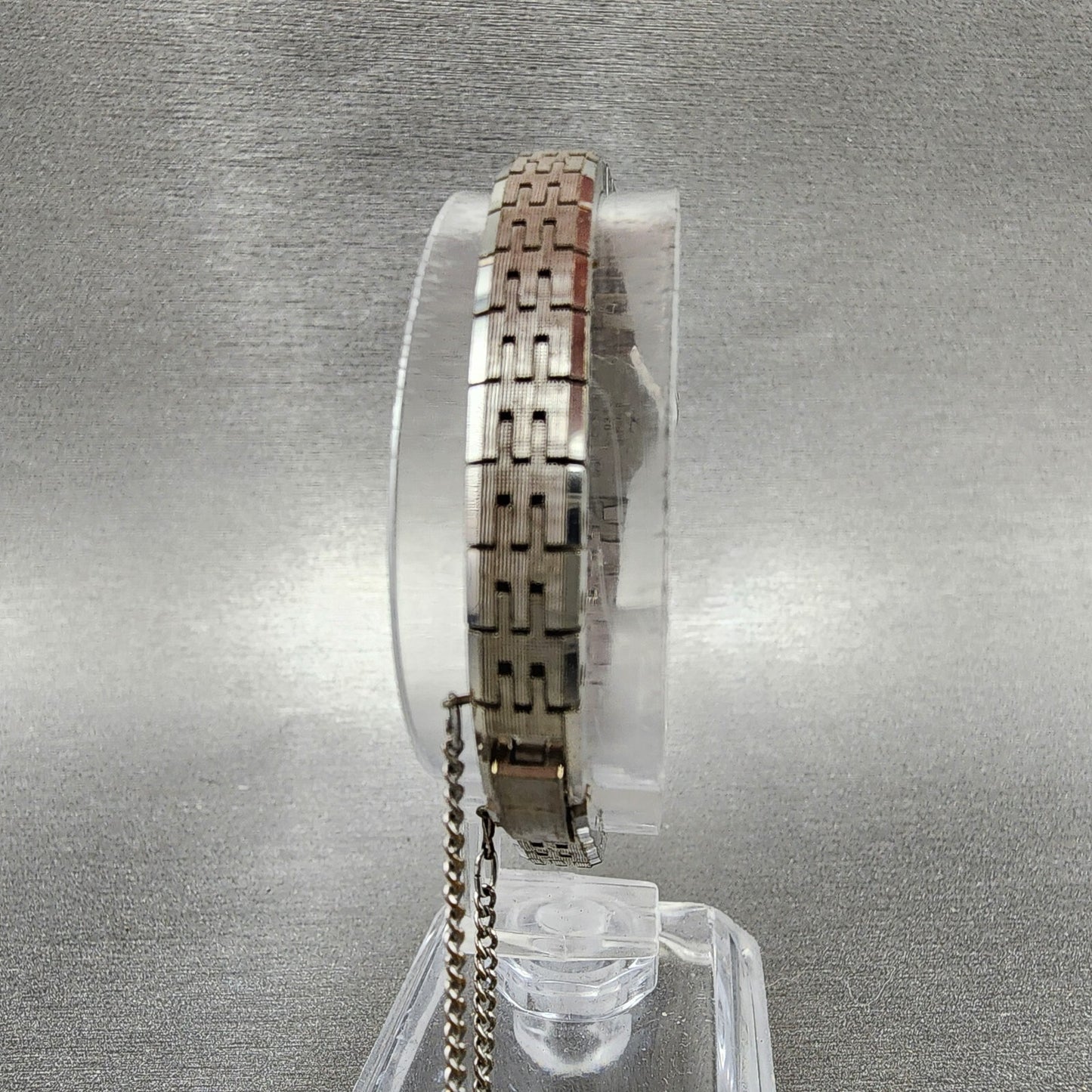 Seiko Watch Women 18mm Silver Dial White Gold Tone Round Manual Wind Runs VTG8