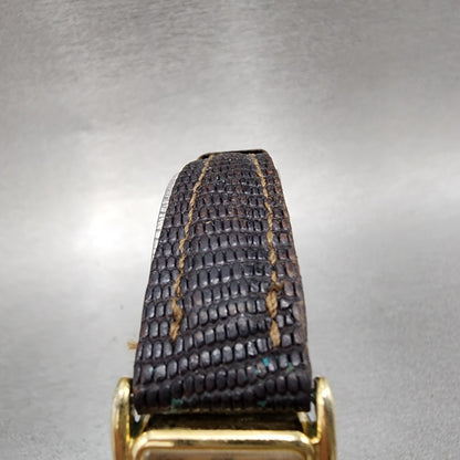 Seiko Tank Watch Women 20mm Champagne Dial Gold Tone 14005790 New Battery4