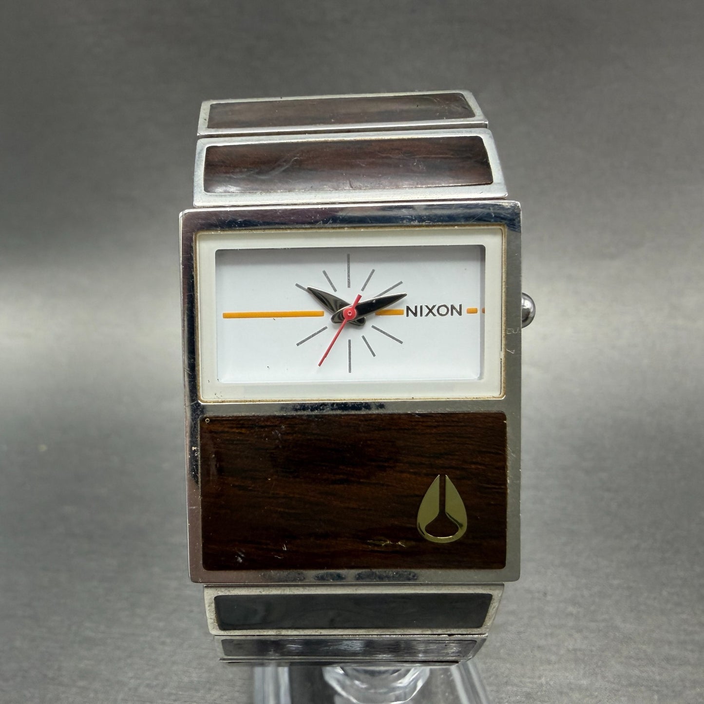 Nixon Chalet Watch Men 30mm White Dial Steel Wood Rectangle New Battery0