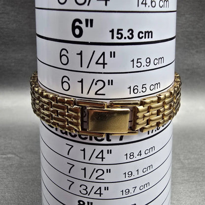 Seiko Watch Women 16mm Champagne Dial Gold Tone Rectangle 4N00-5249 New Battery9