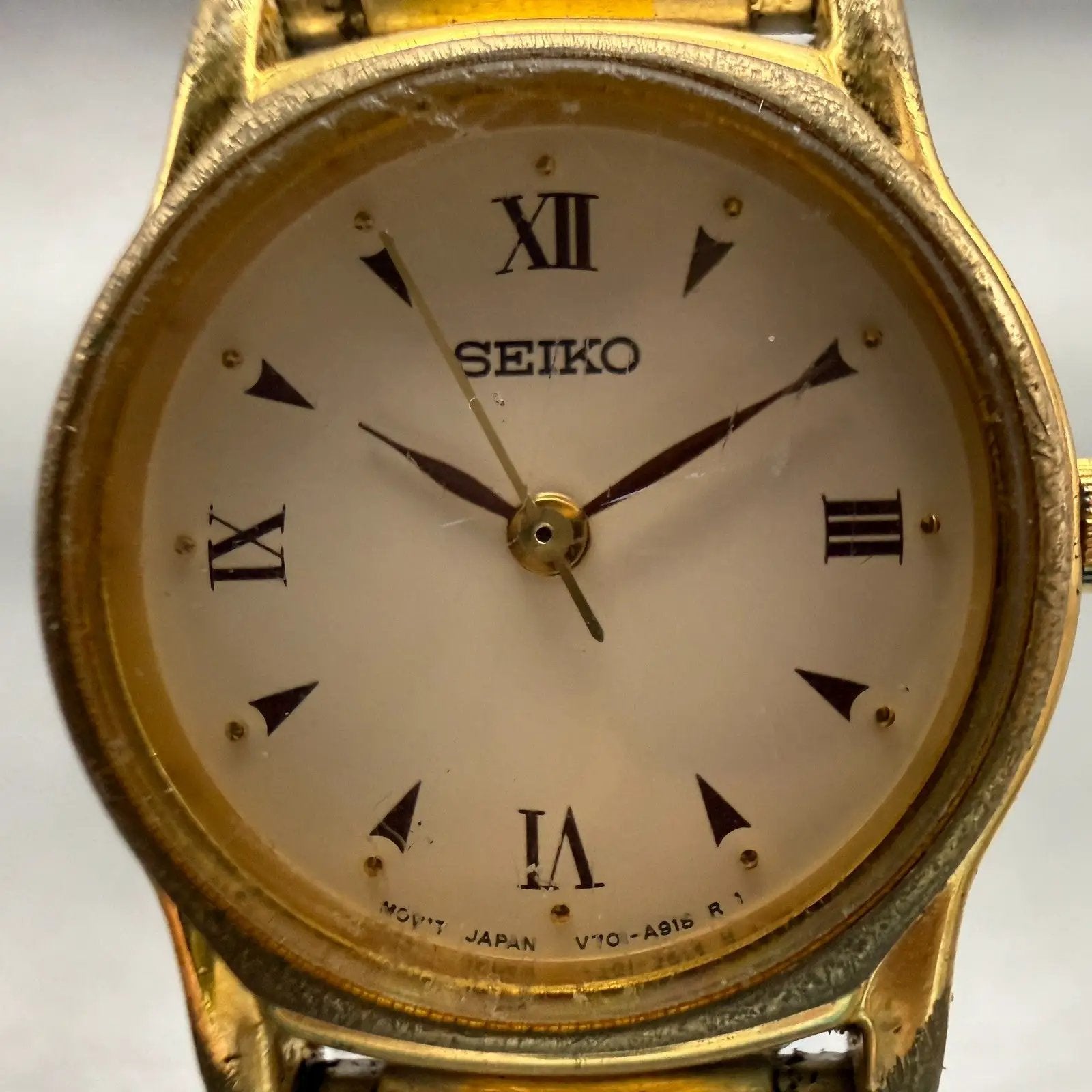 Seiko Watch Women 22mm Cream Dial Gold Tone Round V701-A110 New Battery Vintage1