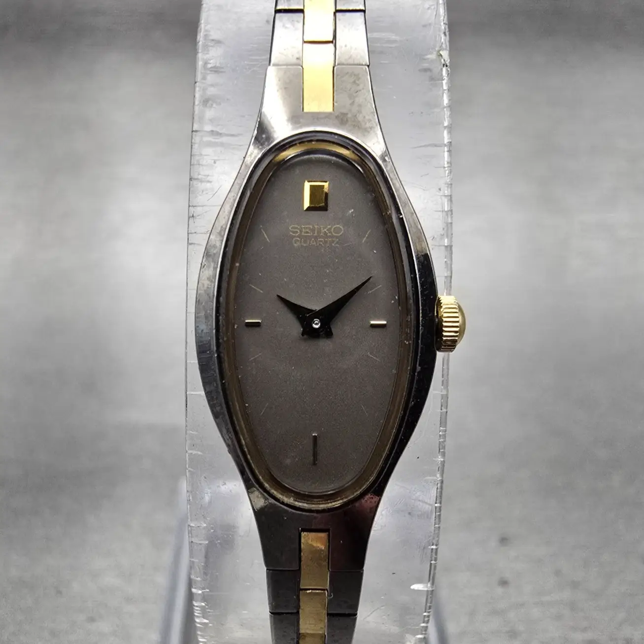 Seiko Watch Women 12mm Gray Dial Two Tone Oval 1E20-5719 New Battery Vintage AB0