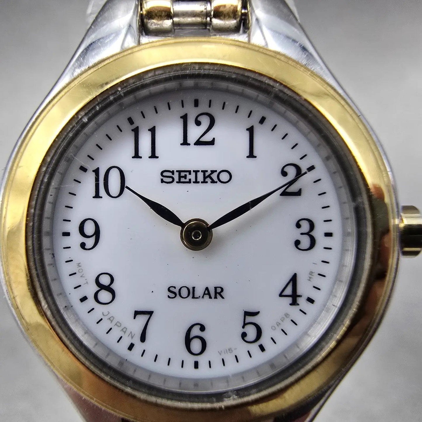 Seiko Solar Watch Women 22mm White Dial Two Tone Round V115-0AG0 Runs1