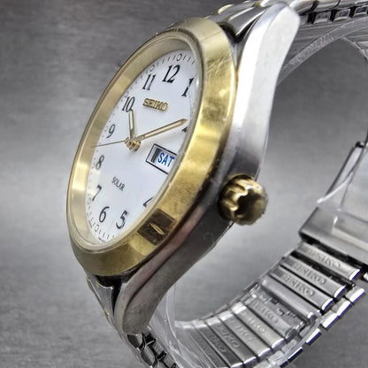 Seiko Solar Watch Men 37mm White Dial Two Tone Daydate Round V158-0AB0 Runs HNJJ2