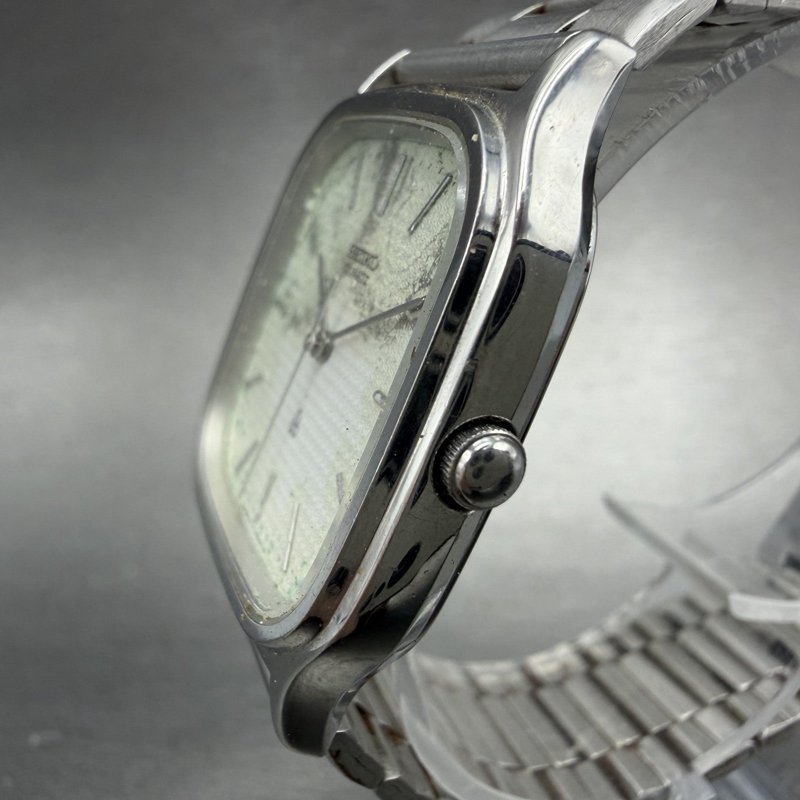 Seiko Watch Men 30mm Silver Dial Silver Tone Square 6431-5050 New Battery2