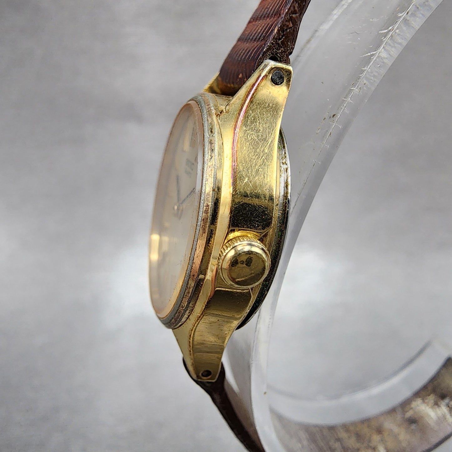 Seiko Watch Women 23mm Champagne Dial Gold Tone Round 47000059 New Battery2
