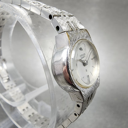 VTG Citizen CQ Watch Women 17mm Silver Dial Silver Tone Oval New Battery
