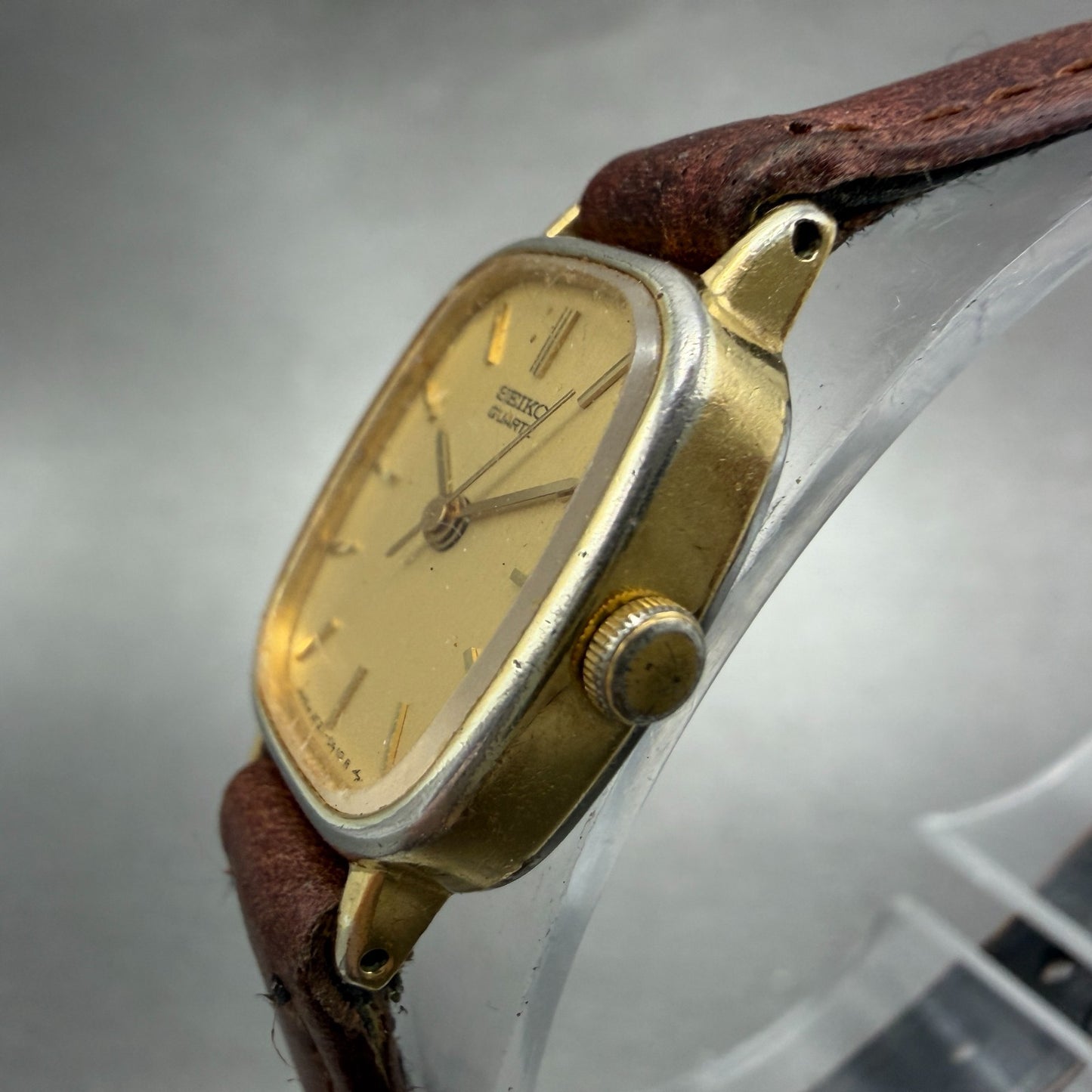 Seiko Watch Women 16mm Champagne Dial Gold Tone Rectangle 2C21-5139 New Battery2