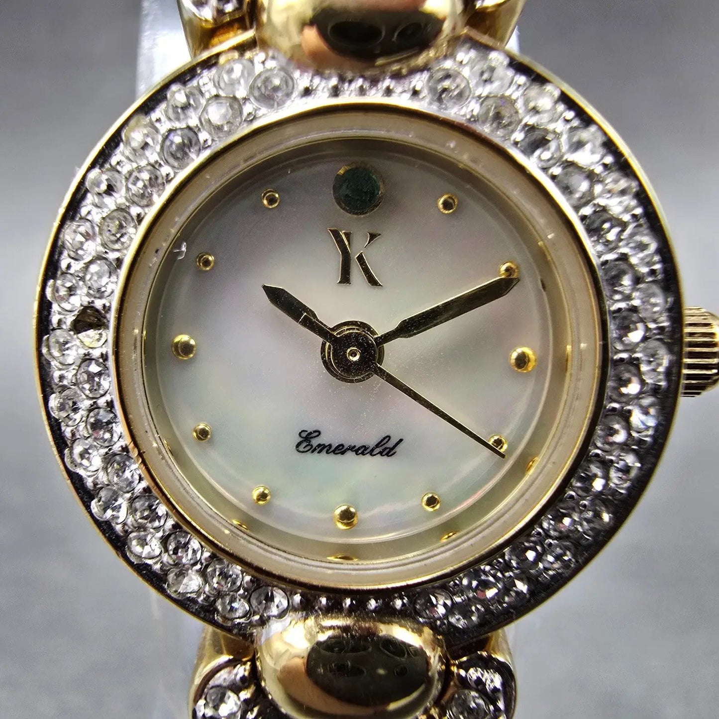 Yukiko Kimijima Emerald Watch Women 20mm MOP Dial Gold Crystal Bezel New Battery1
