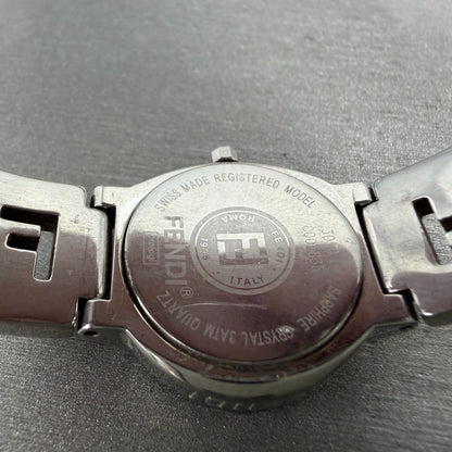 Fendi 3050L Watch Women 24mm White Dial Steel Round Swiss New Battery9