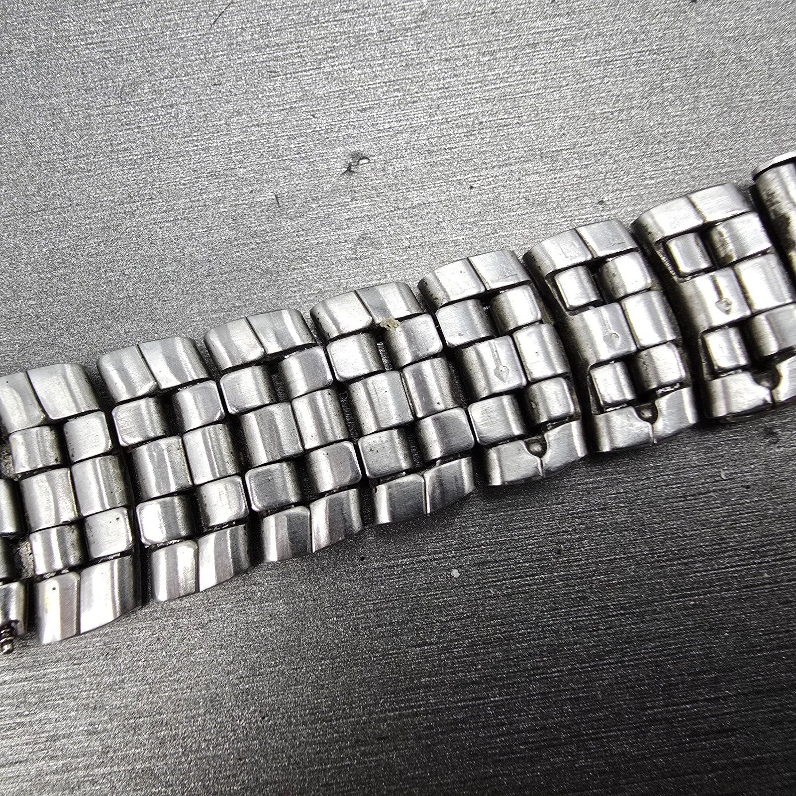Citizen Bracelet 18mm Stainless Steel Two Tone Tri Folding Clasp VTG READ!!!!!!!17