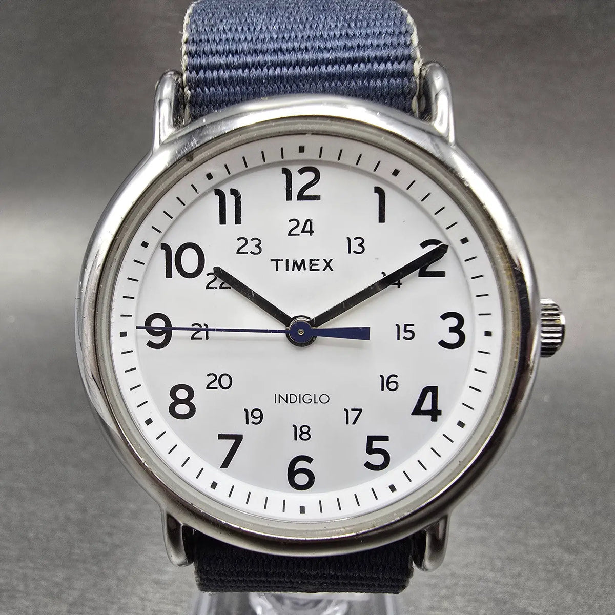Timex Weekender Watch Men 38mm White Dial Silver Tone TW2P72300 New Battery Blue0