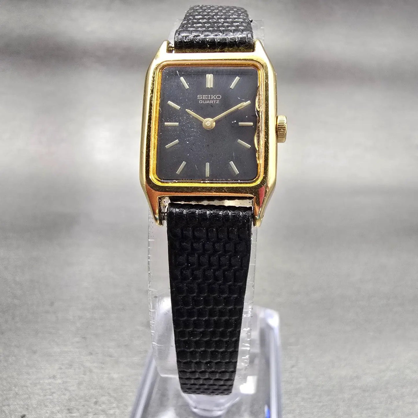 Seiko Watch Women 17mm Black Dial Gold Tone Rectangle 4N00-5129 New Battery VTG5