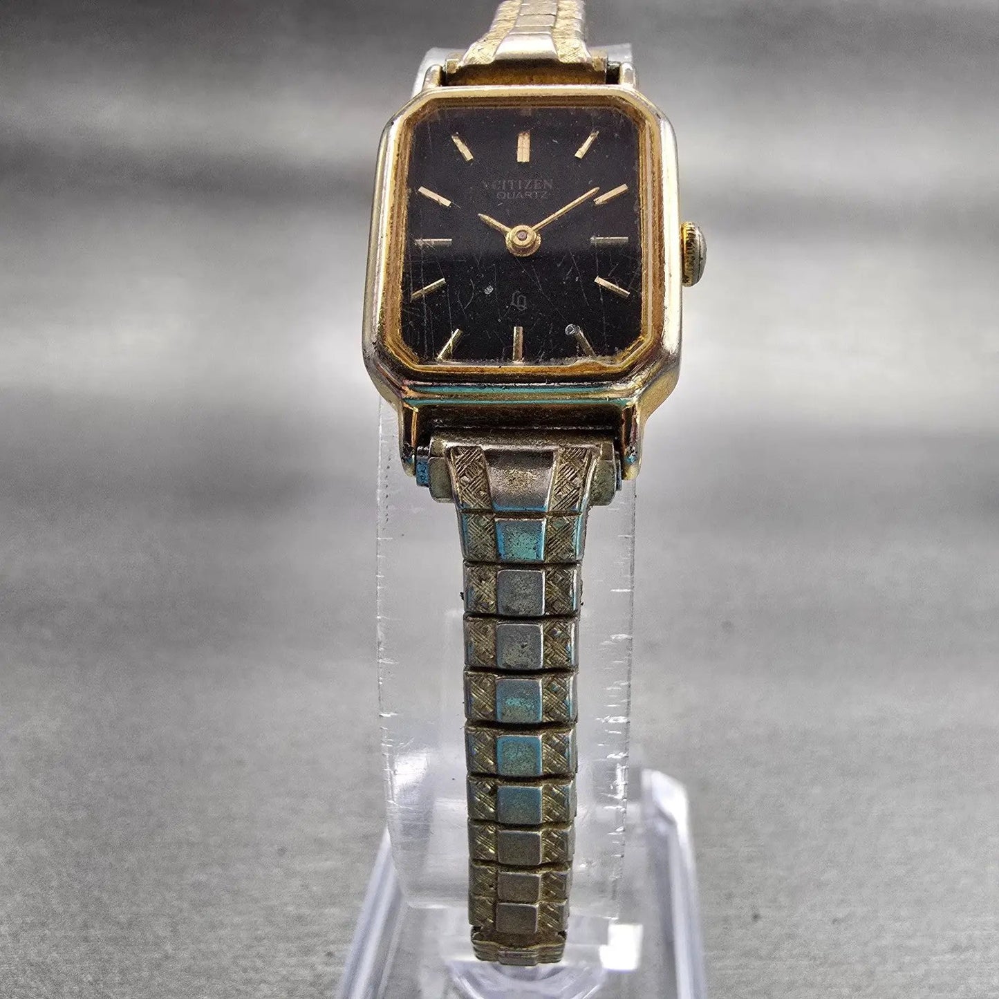 Citizen CQ Watch Women 17mm Black Dial Gold Tone Rectangle 3220-986385 New Batt5