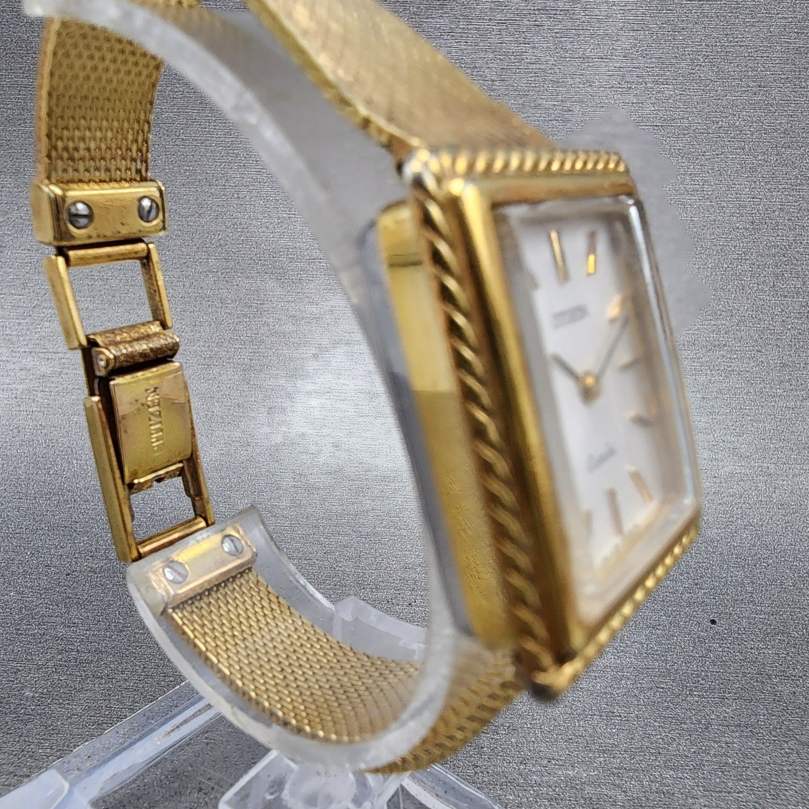 Citizen Castalia Tank Watch Women 24mm White Dial Gold Tone Rectangle Runs3