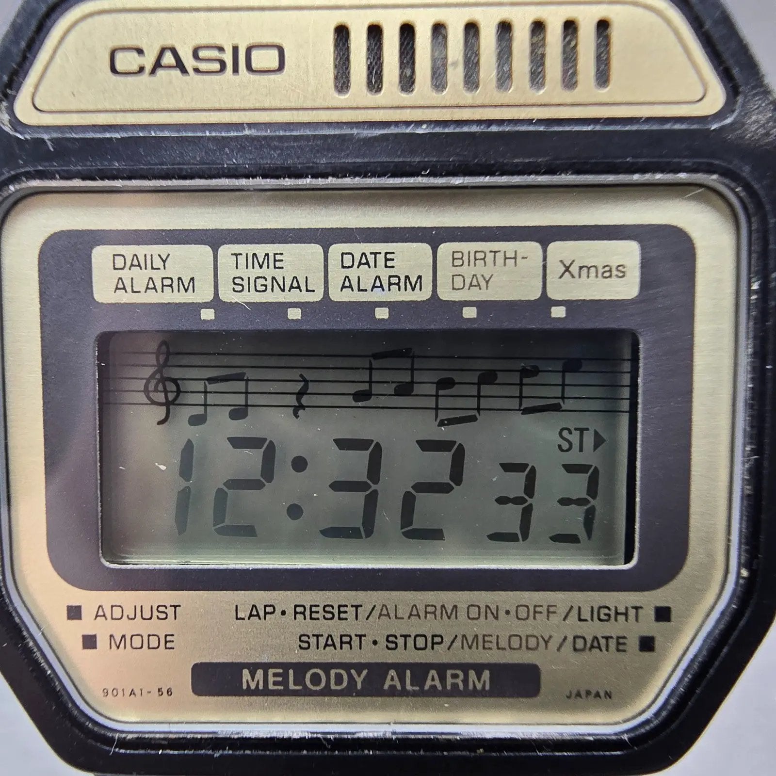 Casio Melody Alarm Watch Men 35mm Gold Dial Black Tone Octagon 82H108 New Batt1